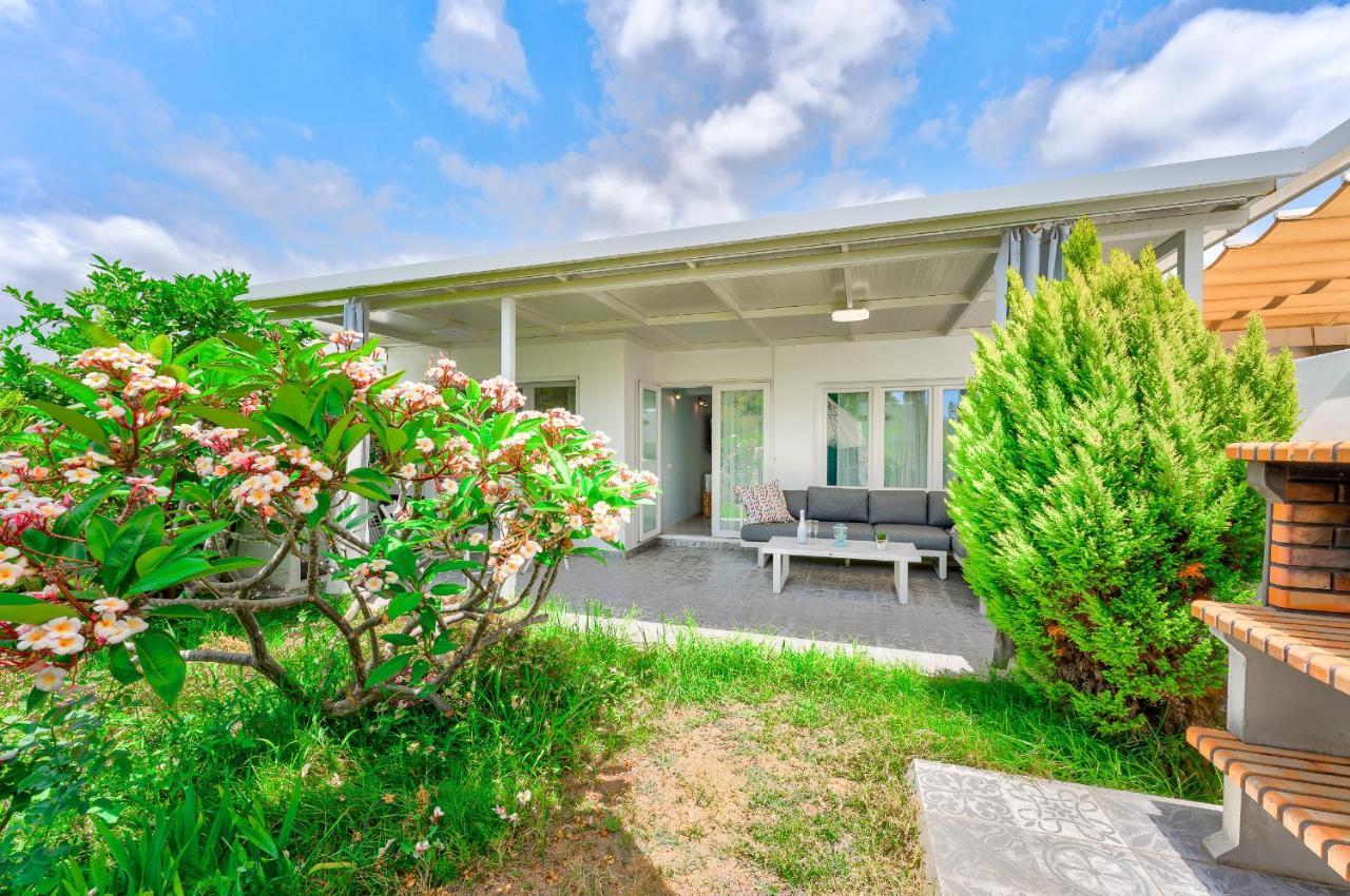 Beautiful Bungalow In Island Village Costa Adeje (Tenerife) Exterior foto